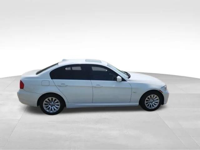 bmw 3 series 2009 WBAPH57549NL77983 image bmw 3 series 2009 WBAPH57549NL77983 image